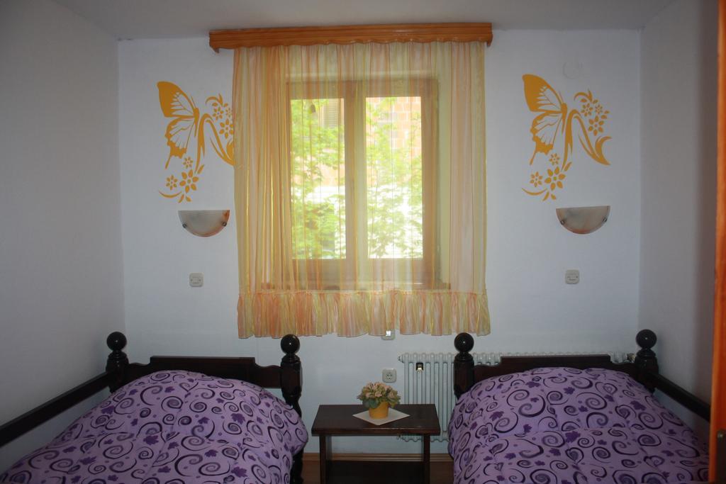 Guest House Tone Poljanak Zimmer foto